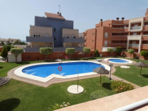 Ground floor apartment with private terrace and community pool, Roquetas De Mar